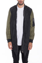 Load image into Gallery viewer, Mens Casual Windbreaker Satin Jacket
