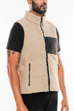 Load image into Gallery viewer, Padded Sherpa Fleece Vest
