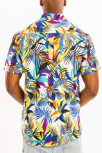 Load image into Gallery viewer, Hawaiian Print Button Down Shirt

