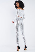 Load image into Gallery viewer, Metallic Small Scales Print Long Sleeve Off-the-shoulder Cropped Top And High Waist Slim Fit Legging Set
