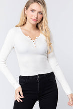 Load image into Gallery viewer, Snap Button Detail Sweater Top
