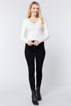 Load image into Gallery viewer, Snap Button Detail Sweater Top
