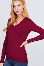 Load image into Gallery viewer, V-neck Sweater W/rivet Button
