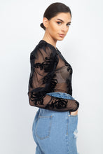 Load image into Gallery viewer, Floral-embroidered Long Puff Sleeves Top
