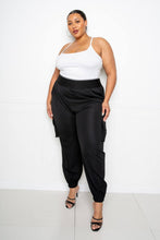 Load image into Gallery viewer, Utility Jogger Pants With Elastic Band
