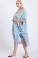 Load image into Gallery viewer, Zebra Print Short Sleeve Maxi Kimono
