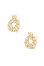 Load image into Gallery viewer, Metal Earring
