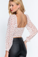 Load image into Gallery viewer, V-neck Floral Print Woven Top
