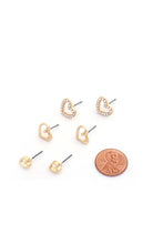 Load image into Gallery viewer, Pearl Triple Heart Earring Set
