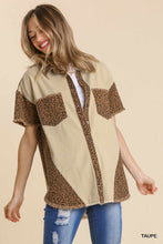 Load image into Gallery viewer, Mixed Animal Print Oversized Jacket With Chest Pockets
