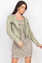 Load image into Gallery viewer, Cropped Zip-up Moto Suede Jacket
