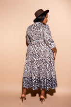 Load image into Gallery viewer, Contrast Animal Print Shirt Dress
