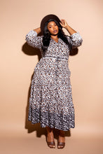 Load image into Gallery viewer, Contrast Animal Print Shirt Dress
