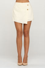Load image into Gallery viewer, V-bar Puff Sleeve Top &amp; Skorts Set
