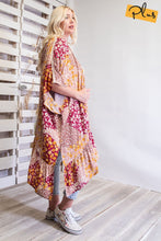 Load image into Gallery viewer, Kimono Featured In A Floral Print
