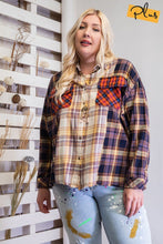 Load image into Gallery viewer, Plaid Mix Button Down Shirt
