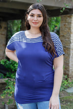 Load image into Gallery viewer, Plus Stripe Short Sleeve Top
