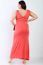 Load image into Gallery viewer, Plus V-neck Sleeveless Maxi Dress
