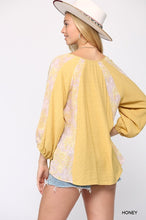 Load image into Gallery viewer, Solid Crinkle And Print Mix Raglan Sleeve Top With Tassel Tie
