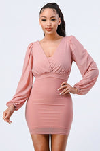 Load image into Gallery viewer, Lux Mesh Layered Lining V Neck Bubble Slv Bodycon Dress
