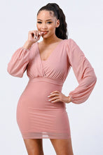 Load image into Gallery viewer, Lux Mesh Layered Lining V Neck Bubble Slv Bodycon Dress
