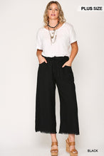 Load image into Gallery viewer, Frayed Wide Leg Pants With Pockets
