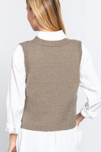 Load image into Gallery viewer, V-neck Cable Sweater Vest Cardigan
