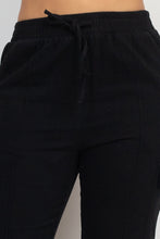 Load image into Gallery viewer, Solid High-rise Pocketed Jogger Pants
