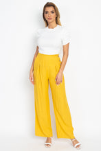 Load image into Gallery viewer, Short Ruching Sleeve Top
