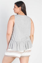 Load image into Gallery viewer, Plus Heather Grey Textured Flare Hem Sleeveless Top
