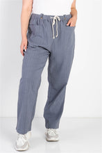Load image into Gallery viewer, Plus Textured Two Pocket Pants
