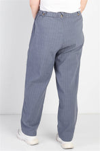 Load image into Gallery viewer, Plus Textured Two Pocket Pants
