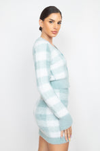 Load image into Gallery viewer, Plaid Button-front Cropped Sweater Cardigan
