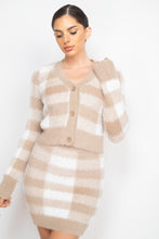 Load image into Gallery viewer, Plaid Button-front Cropped Sweater Cardigan
