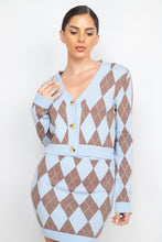 Load image into Gallery viewer, Diamond Button-front Cardigan Top
