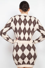 Load image into Gallery viewer, Diamond Button-front Cardigan Top
