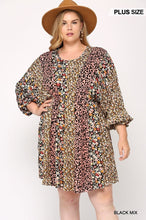 Load image into Gallery viewer, Print Mixed Dolman Sleeve Dress With Side Pockets
