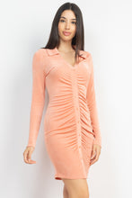 Load image into Gallery viewer, Collared Button-down Dress Shirt
