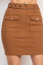 Load image into Gallery viewer, Belted Pocket Solid Mini Skirt
