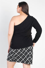 Load image into Gallery viewer, Plus Black Ribbed One Shoulder Top
