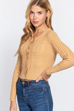 Load image into Gallery viewer, Crew Neck Cable Sweater Cardigan
