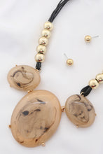 Load image into Gallery viewer, Triple Oval Statement Necklace
