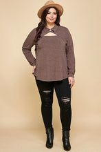 Load image into Gallery viewer, Plus Size Solid Long Sleeve Fashion Top
