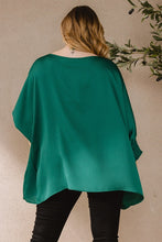 Load image into Gallery viewer, Ember Jacquard Solid Woven Oversized Boatneck 3/4 Sleeve Blouse
