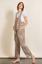 Load image into Gallery viewer, Animal/leopard Printed Jumpsuit
