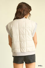 Load image into Gallery viewer, Faux Leather Solid Puffer Vest With Pockets
