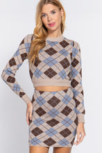 Load image into Gallery viewer, Argyle Jacquard Crop Sweater
