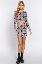 Load image into Gallery viewer, Argyle Jacquard Crop Sweater
