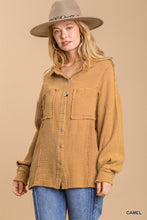 Load image into Gallery viewer, Mineral wash button down top with high low hem

