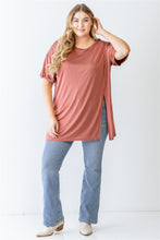 Load image into Gallery viewer, Plus Brick Round Neck Short Sleeve Relax Top
